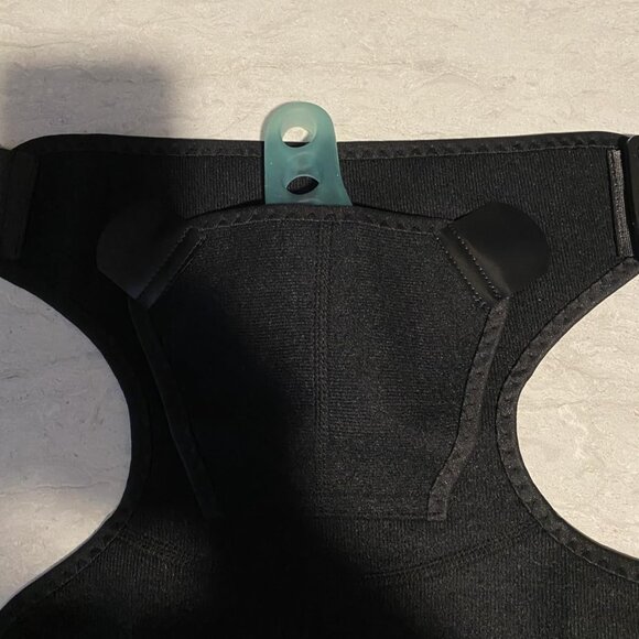 Adjustable Shoulder Brace | Pain Relief Support for Torn Rotator Cuff | Unisex, - Picture 5 of 5